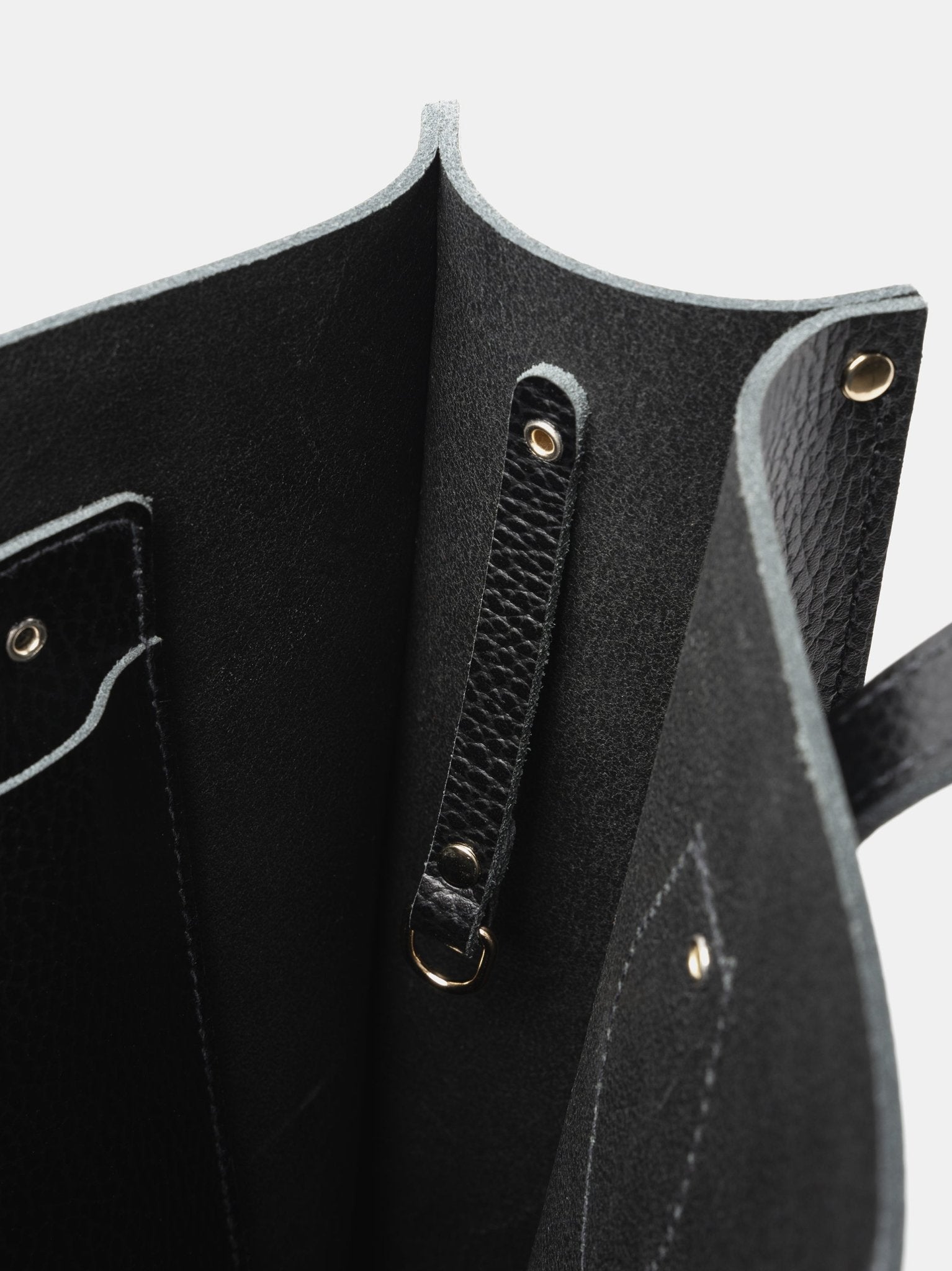 The Tote - Black Celtic Grain - Cambridge Satchel US Store
