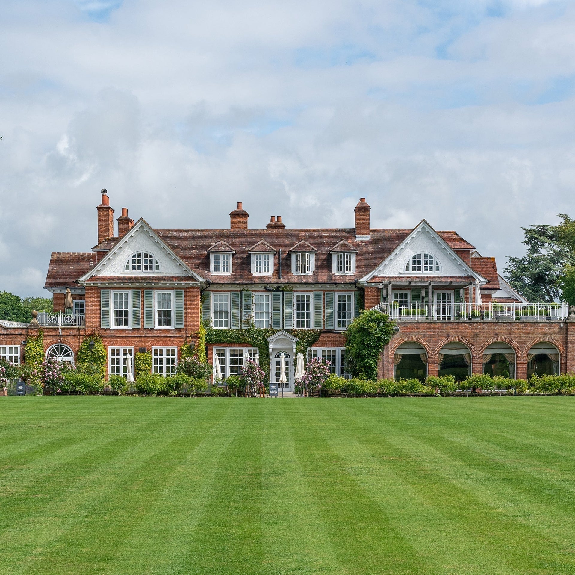 Meet our Retailers: Chewton Glen - Cambridge Satchel US Store