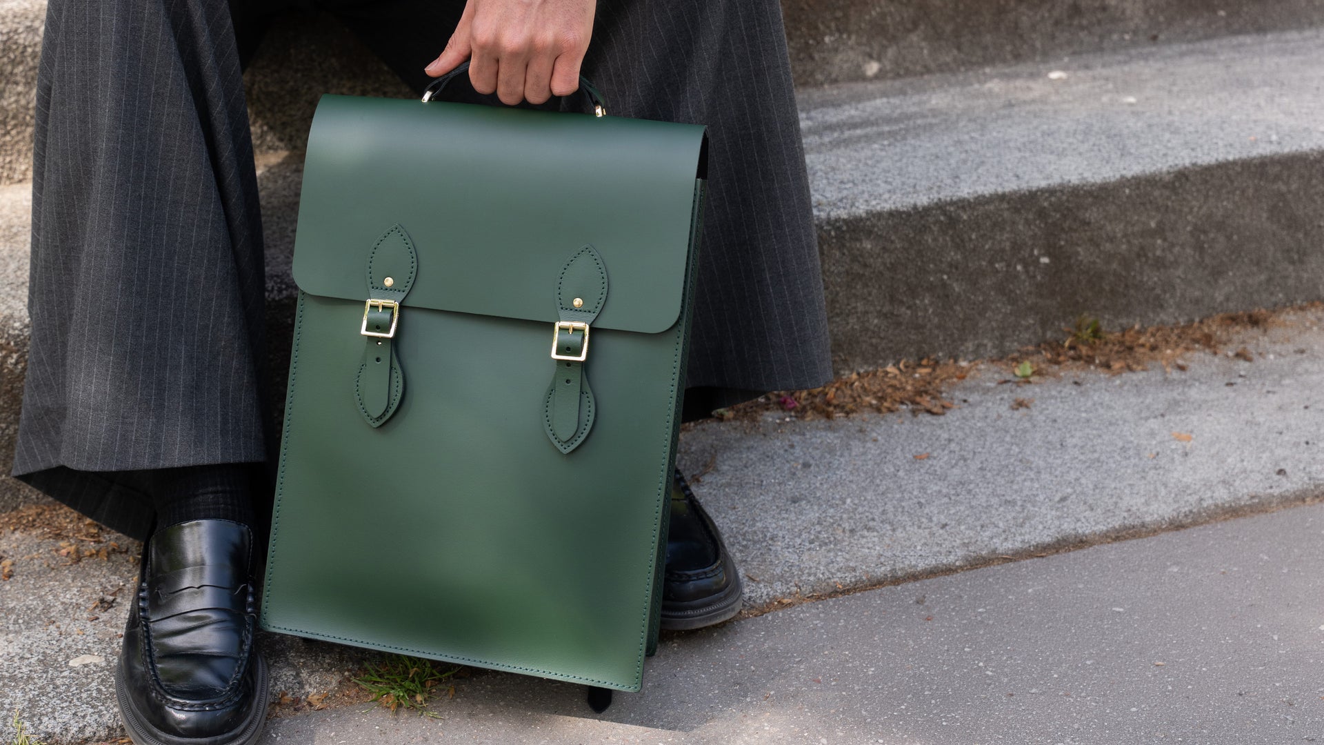 The Artisan Backpack - Racing Green
