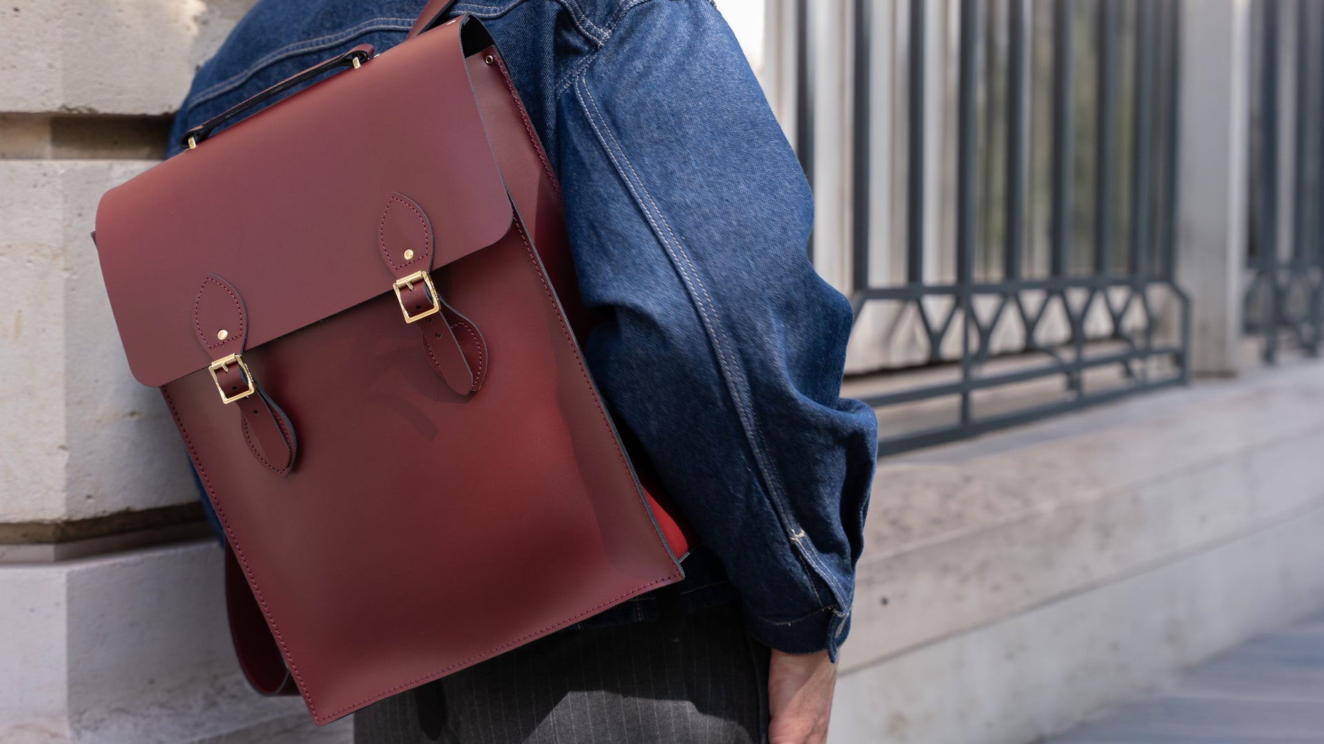 The Artisan Backpack - Oxblood