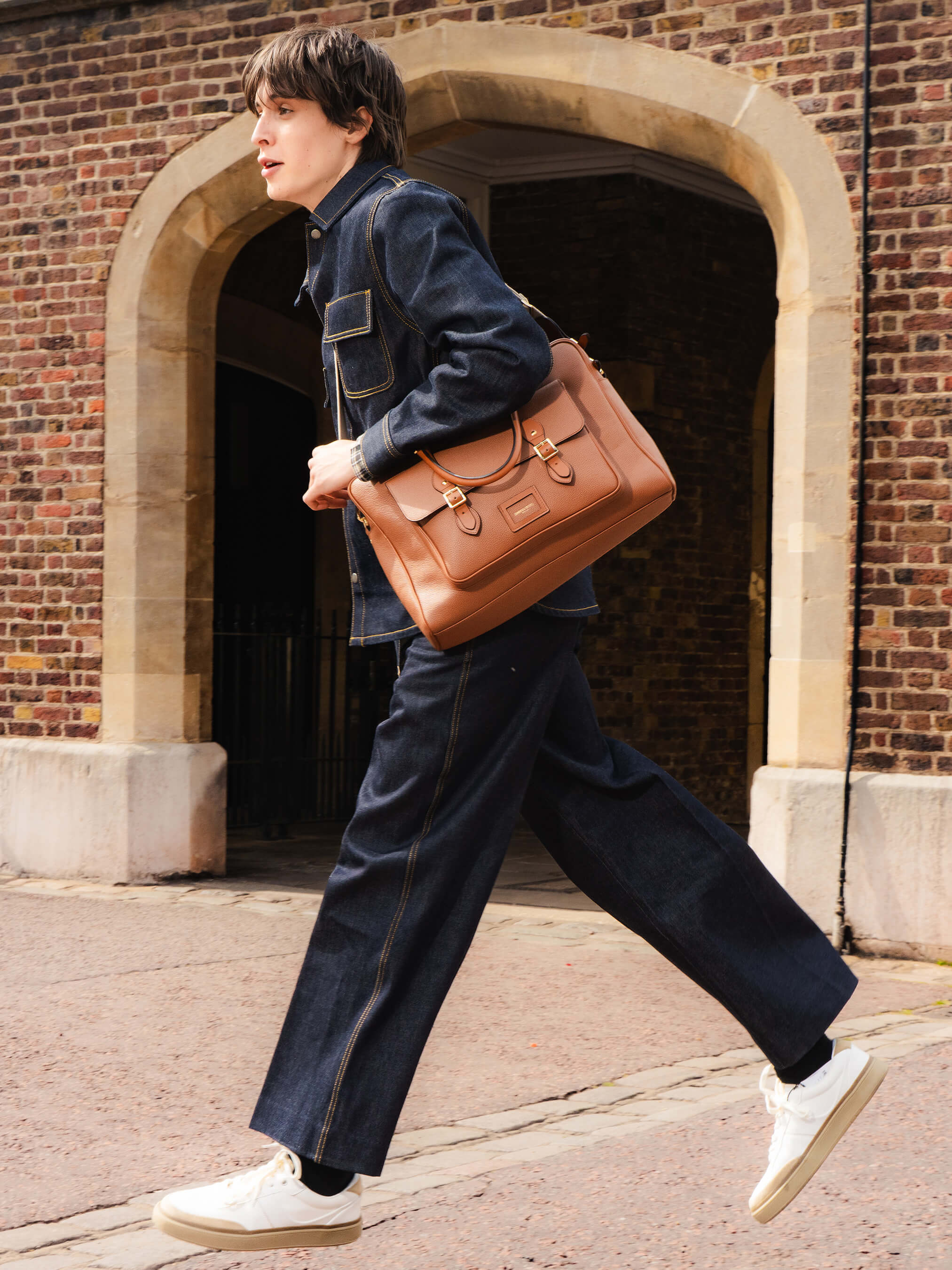 The Leather Brief - Brown Tan Calf Grain | Cambridge Satchel Company