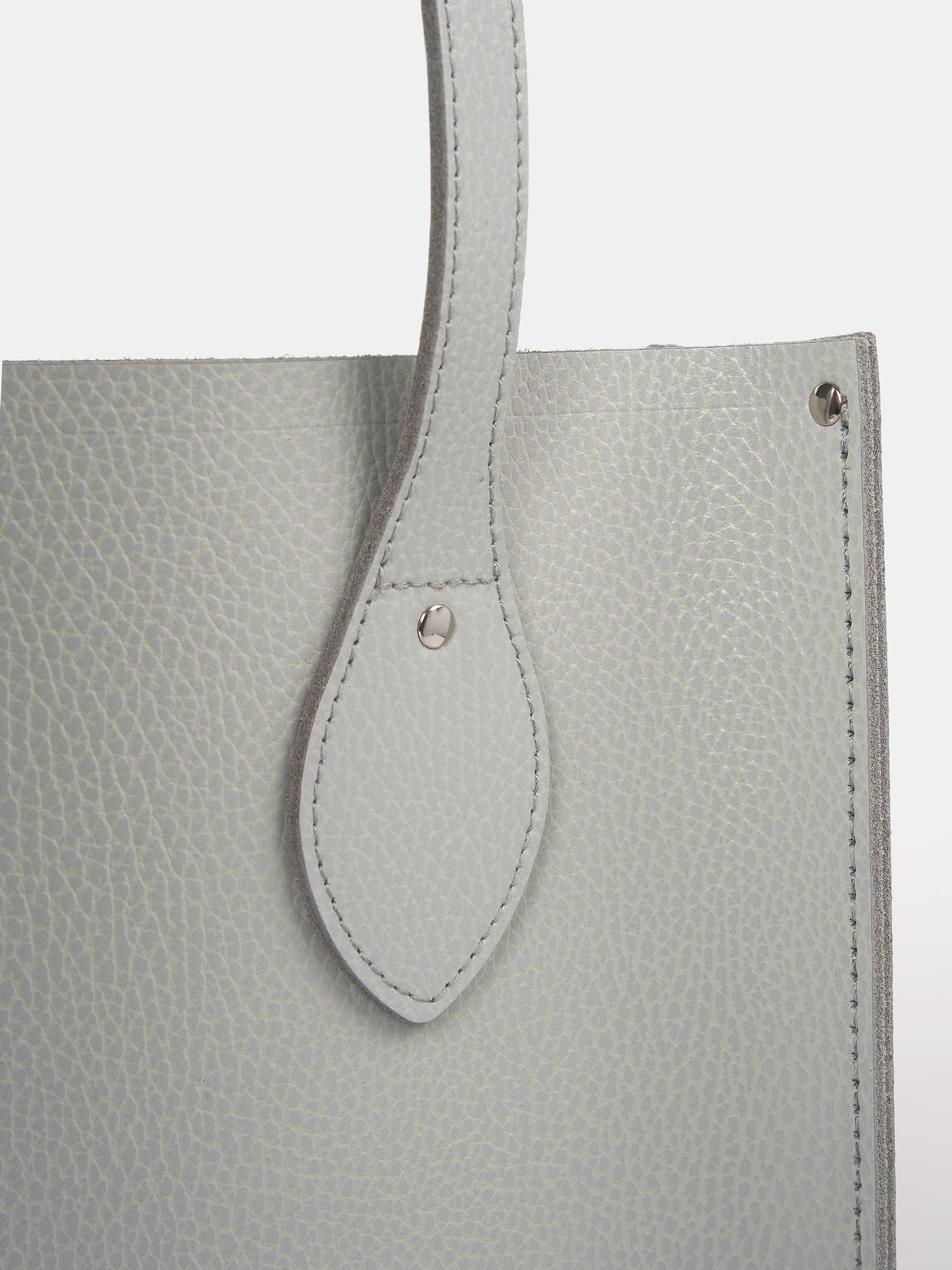 The Tote - Moon Grey Celtic Grain