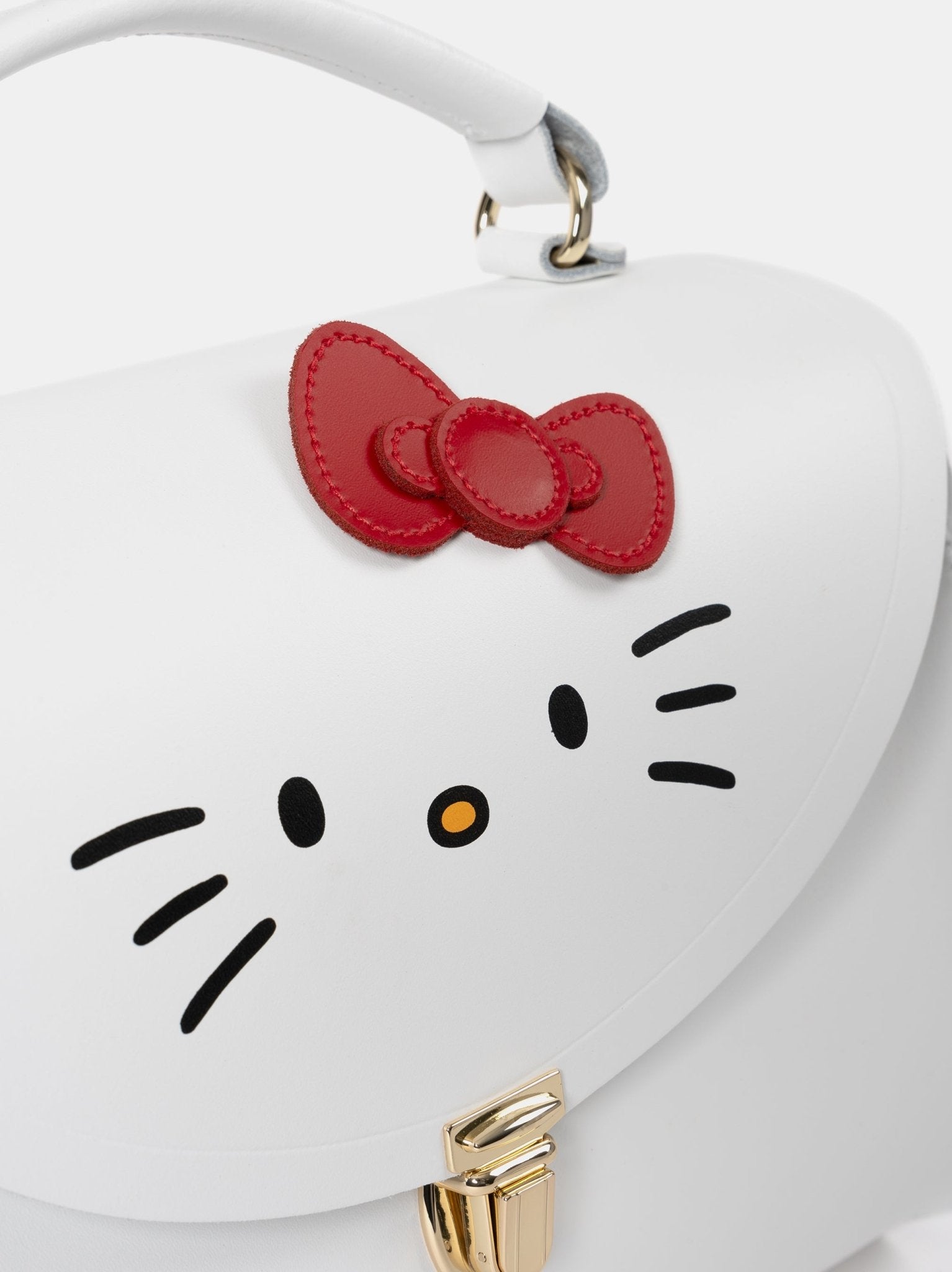 The Hello Kitty Poppy Bag - Brilliant White